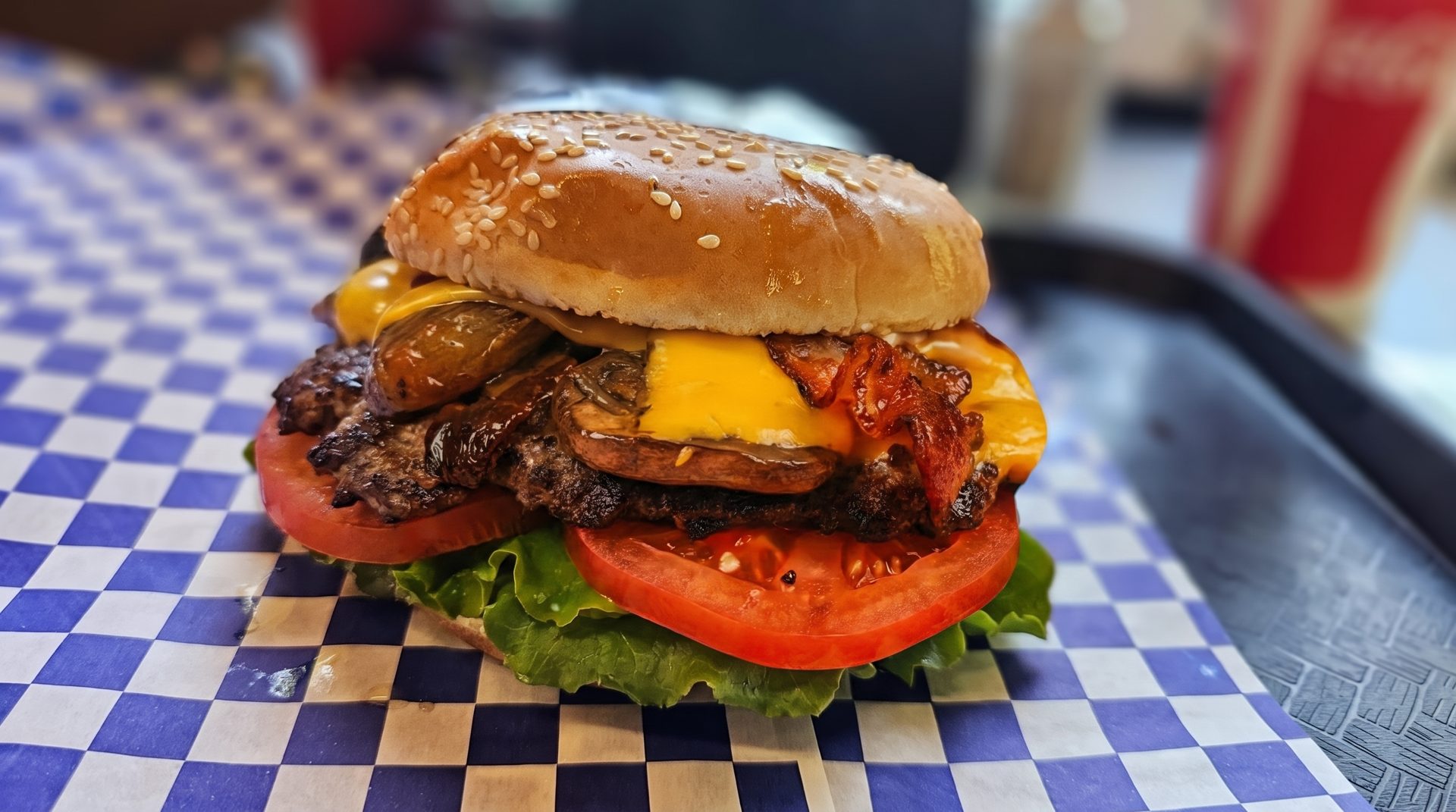 Trophyburger Gold: The Quad Burger